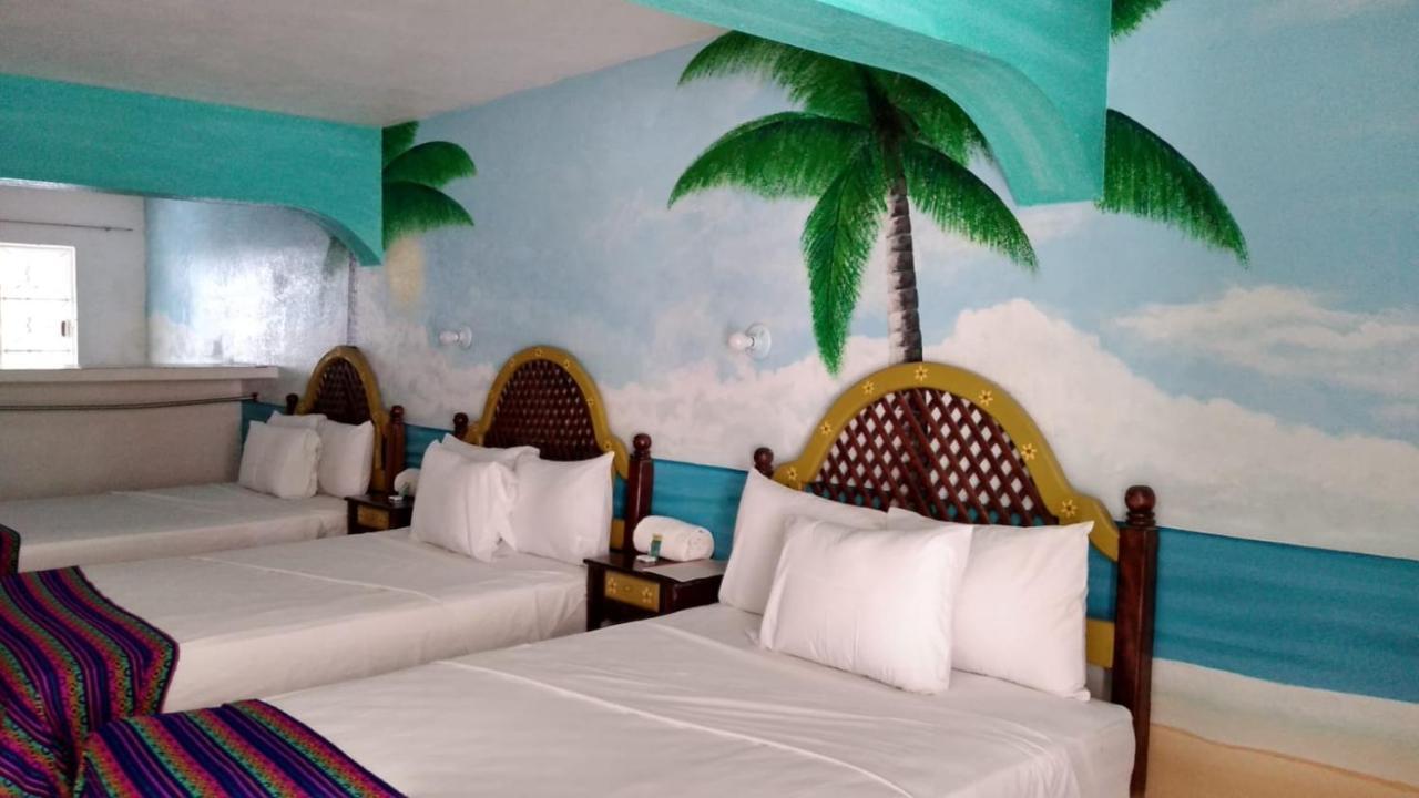 Hotel Esmeralda Тампико Екстериор снимка