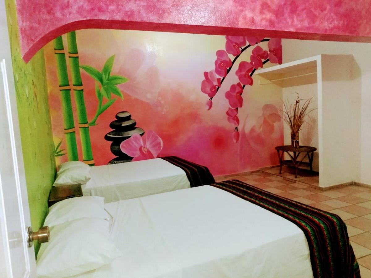 Hotel Esmeralda Тампико Екстериор снимка