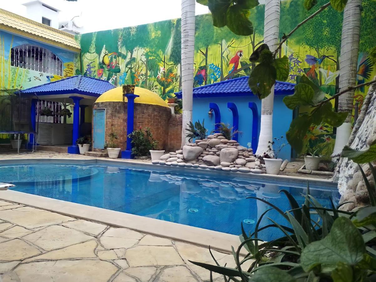 Hotel Esmeralda Тампико Екстериор снимка